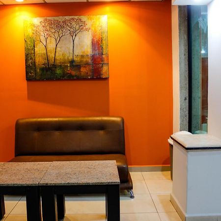 Hotel Montreal León de los Aldamas Extérieur photo
